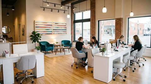Images the Salon, nail salon in The Dalles, OR